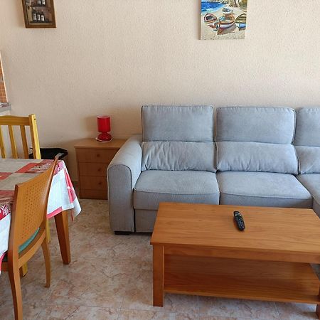 Apartamento con vistas a la playa de Levante Benidorm Exterior foto