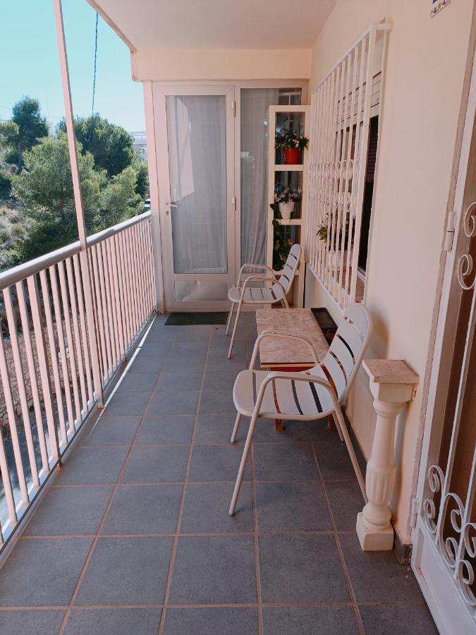Apartamento con vistas a la playa de Levante Benidorm Exterior foto