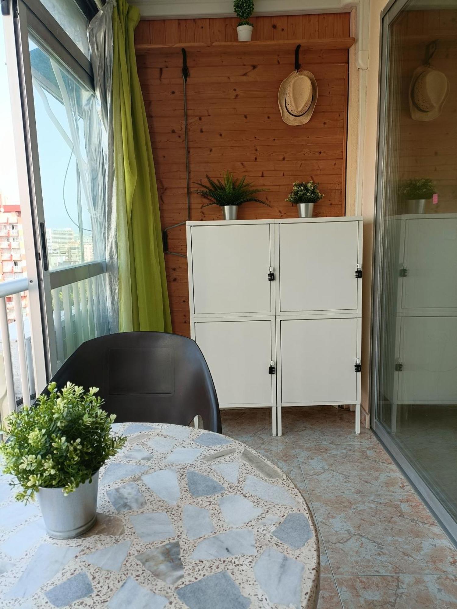 Apartamento con vistas a la playa de Levante Benidorm Exterior foto